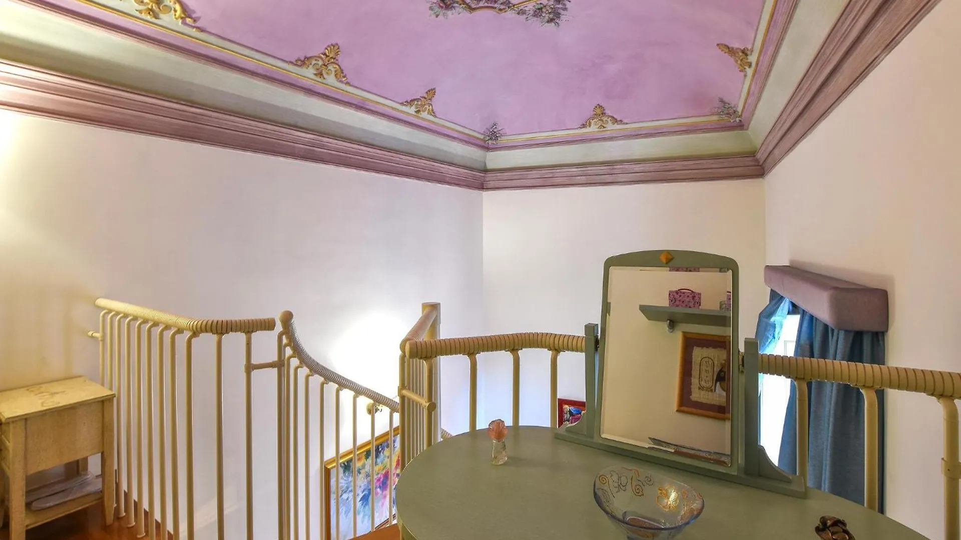 3 Bedroom Stunning Apartment In Catania